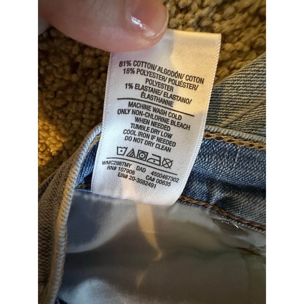 EUC Hudson Nico Straight Distressed Jeans Size 29 StreetStyleDenim ModelOffDuty - Picture 11 of 11